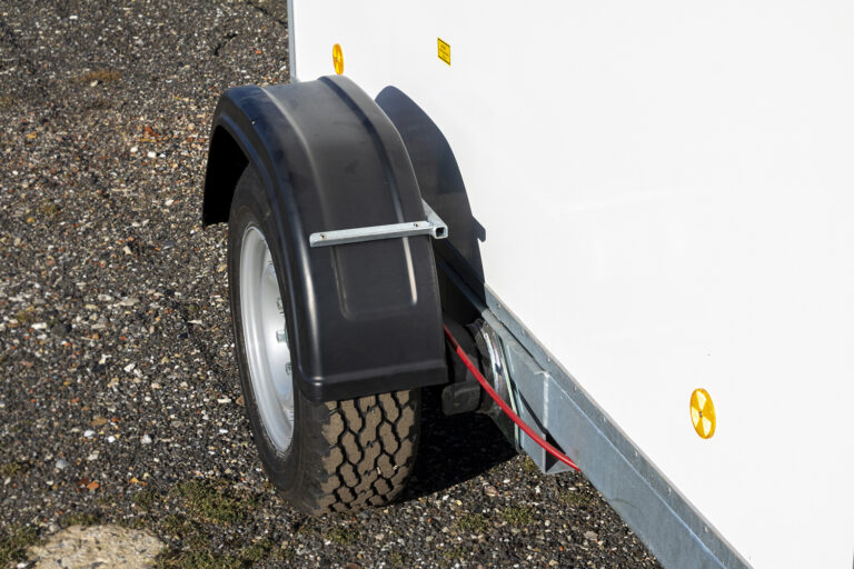 130605.2_-_Accessible_Toilet_Trailer_-_240_MIVA_-_15[1]