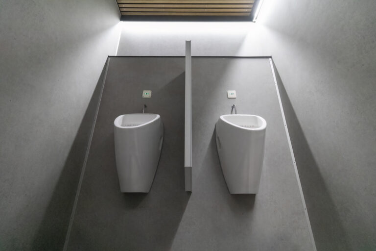 Vacuüm toiletwagen VIP 3-2-2 (3)