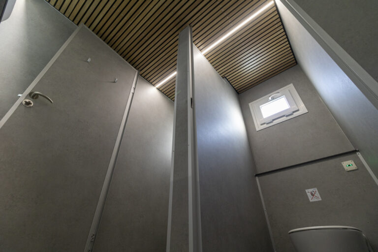 Vacuüm toiletwagen VIP 3-2-2 (5)
