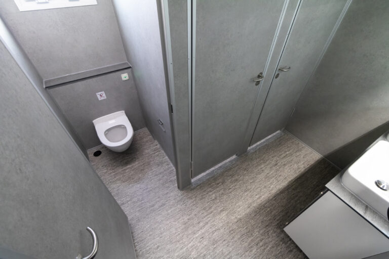 Vacuüm toiletwagen VIP 3-2-2 (10)