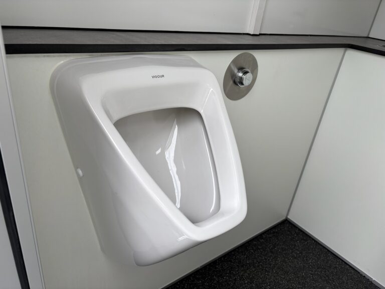 240 - EW Toiletwagen 1-1-1 met vermalers - Luxe model