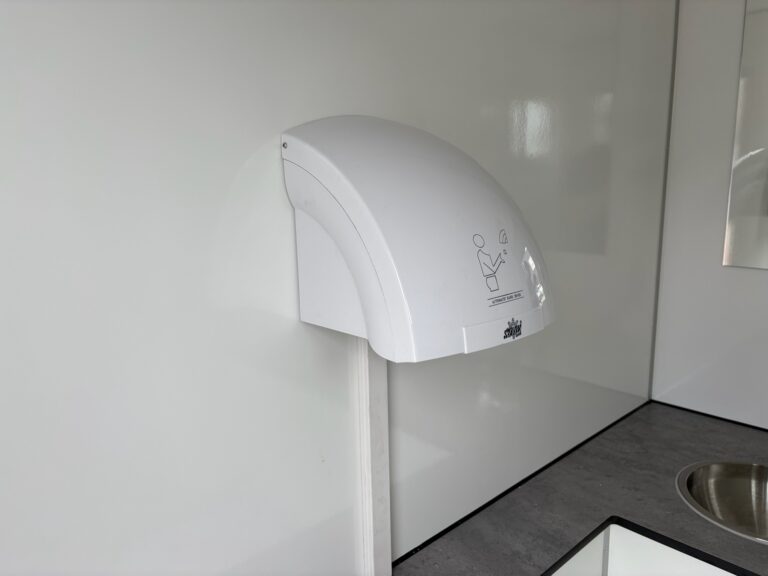 240 - EW Toiletwagen 1-1-1 met vermalers - Luxe model