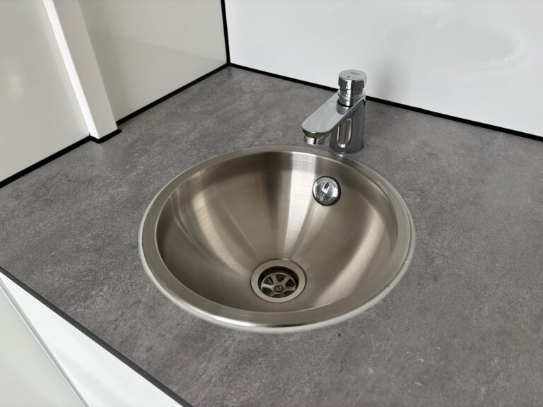 240 - EW Toiletwagen 1-1-1 met vermalers - Luxe model