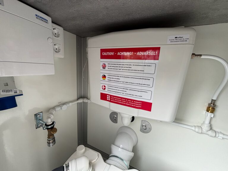 240 - EW Toiletwagen 1-1-1 met vermalers - Luxe model