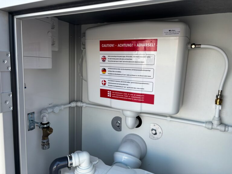 Toiletwagen 1-1-1 met vermaler