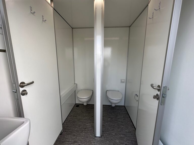 2-1-1 Toiletwagen Satellite (6)