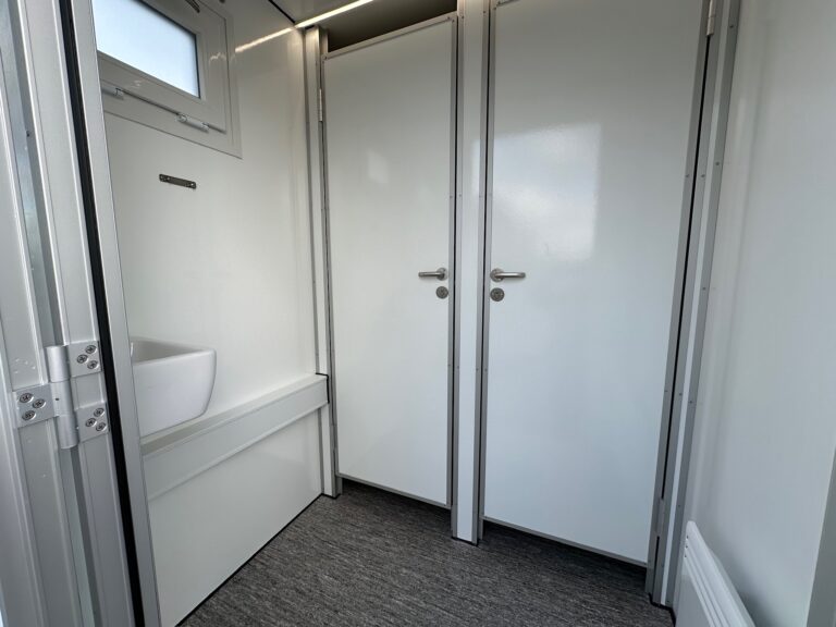 2-1-1 Toiletwagen Satellite (7)