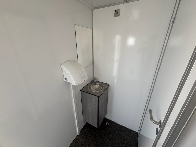 2-1-2 Toiletwagen Easywagon (15)