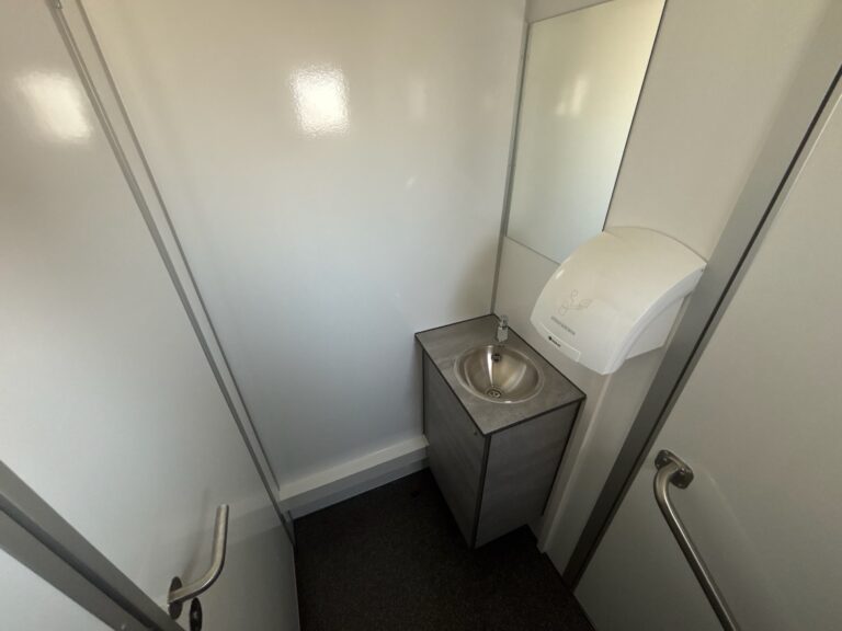2-1-2 Toiletwagen Easywagon (22)