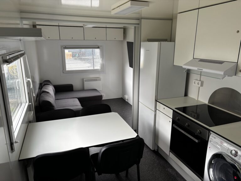 900 - Residential Trailer