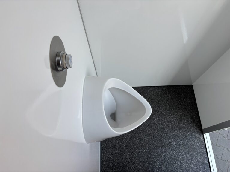 730 - EW Toiletwagen 6-6-4 (32)