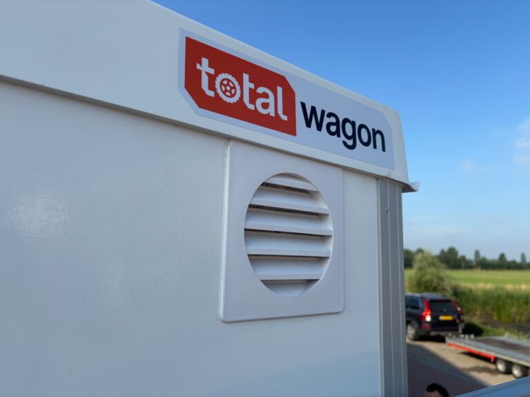 730 - EW Toiletwagen 6-6-4 (23)