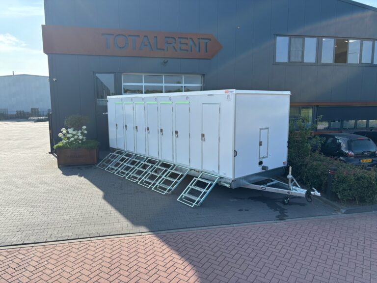 730 - EW Toiletwagen 6-6-4 (1)