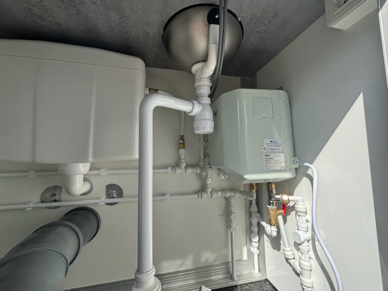 240 - EW Toiletwagen 1-1-1 afv. 110 - basismodel (30)