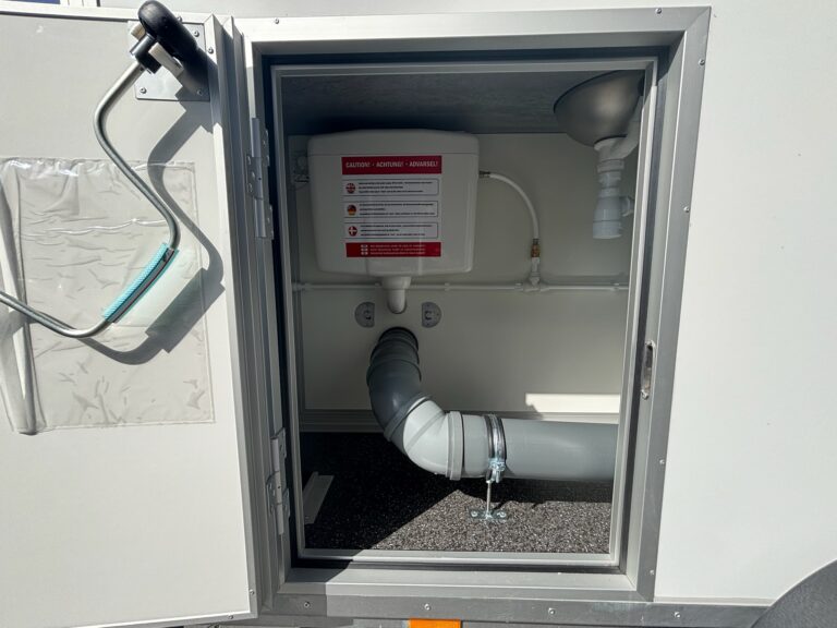 240 - EW Toiletwagen 1-1-1 afv. 110 - basismodel (31)