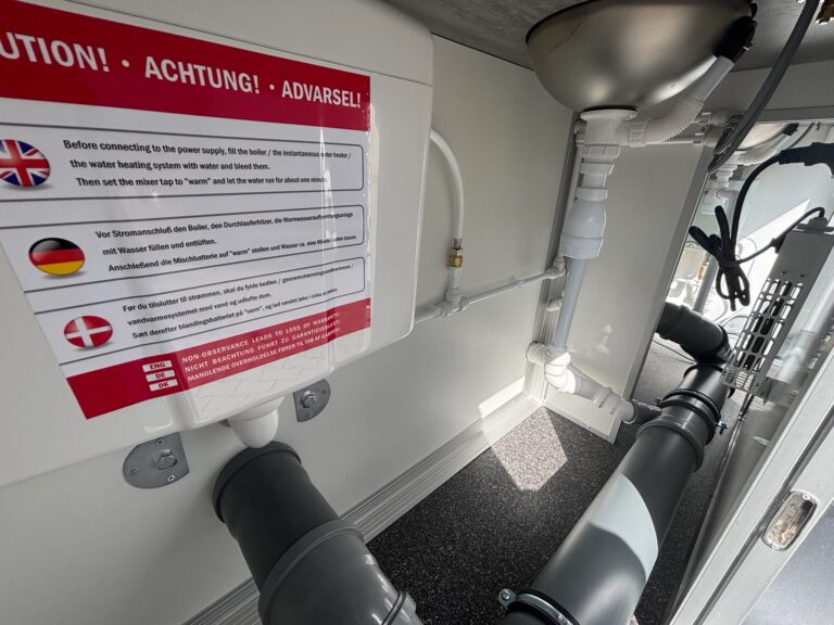 240 - EW Toiletwagen 1-1-1 afv. 110 - basismodel (36)