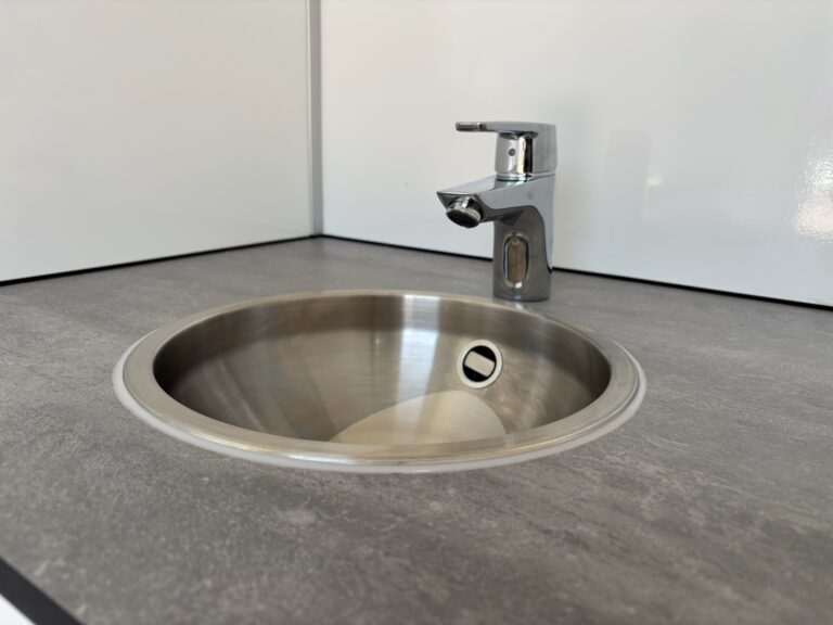 240 - EW Toiletwagen 1-1-1 afv. 110 - basismodel (19)