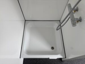 240 - EW Mobiele badkamer - Luxe model